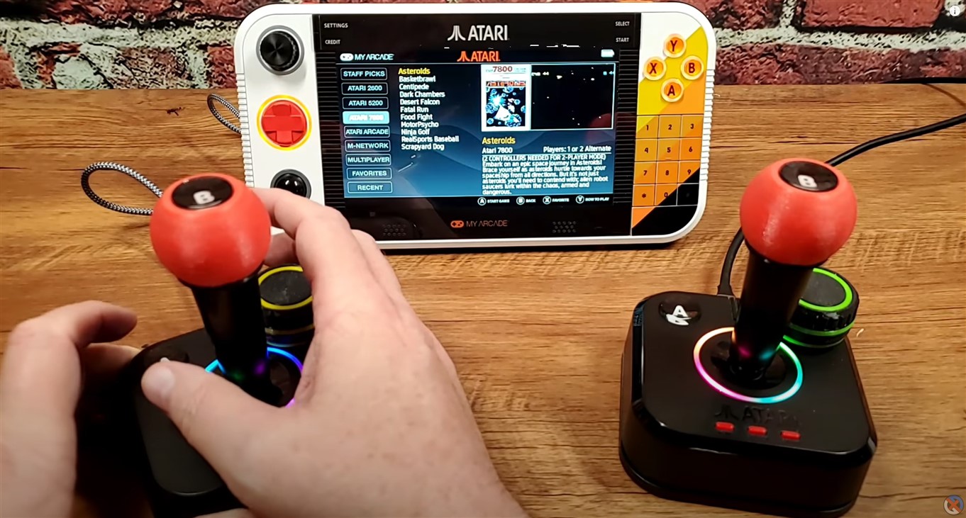 Atari GS Go Joysticks (1362 x 731).jpg Atari GS Go Joysticks (1362 x 731).jpg